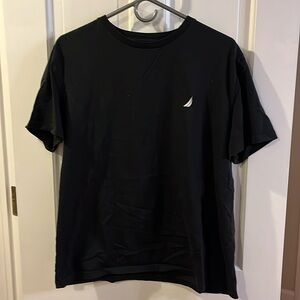 Men’s black tshirt